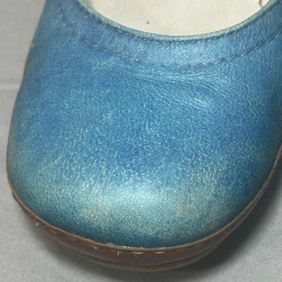 MJUS. blue leather block heel shoe size 38 EU (8US) - Picture 3 of 8